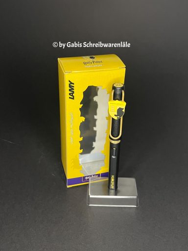 LAmy safari Hufflepuff